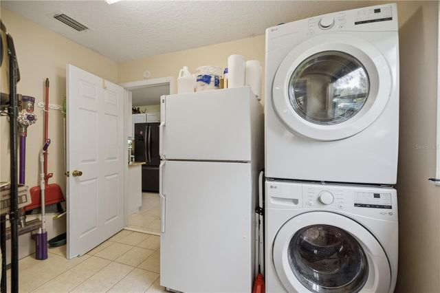 17900 NW 120TH AVENUE ROAD, Reddick, FL 32686