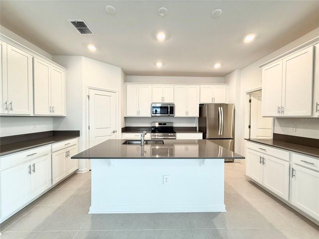 3162 ARMSTRONG AVENUE, Clermont, FL 34714