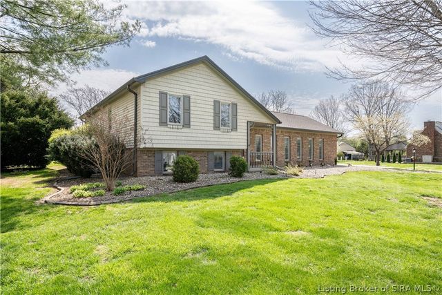 8512 Falcon Road, Charlestown, IN 47111