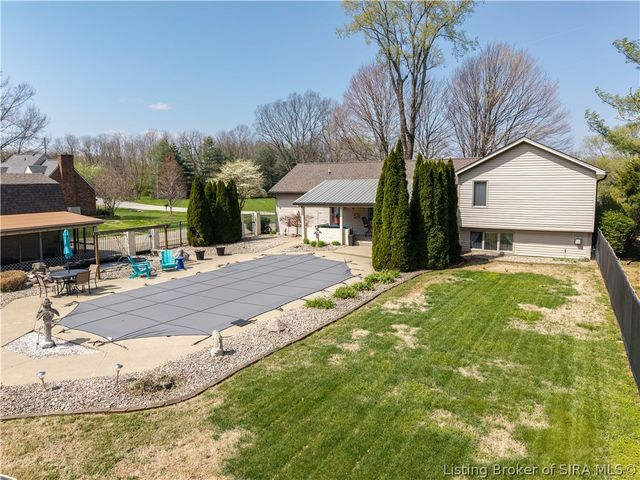 8512 Falcon Road, Charlestown, IN 47111