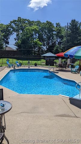 8512 Falcon Road, Charlestown, IN 47111