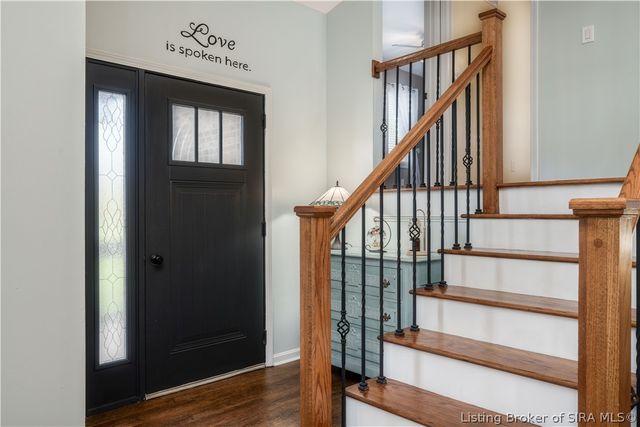 8512 Falcon Road, Charlestown, IN 47111