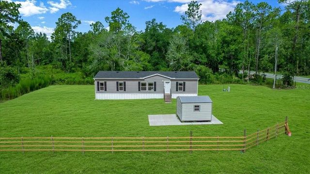 8500 E HIGHWAY 318, Citra, FL 32113