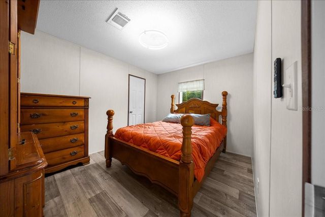 8500 E HIGHWAY 318, Citra, FL 32113