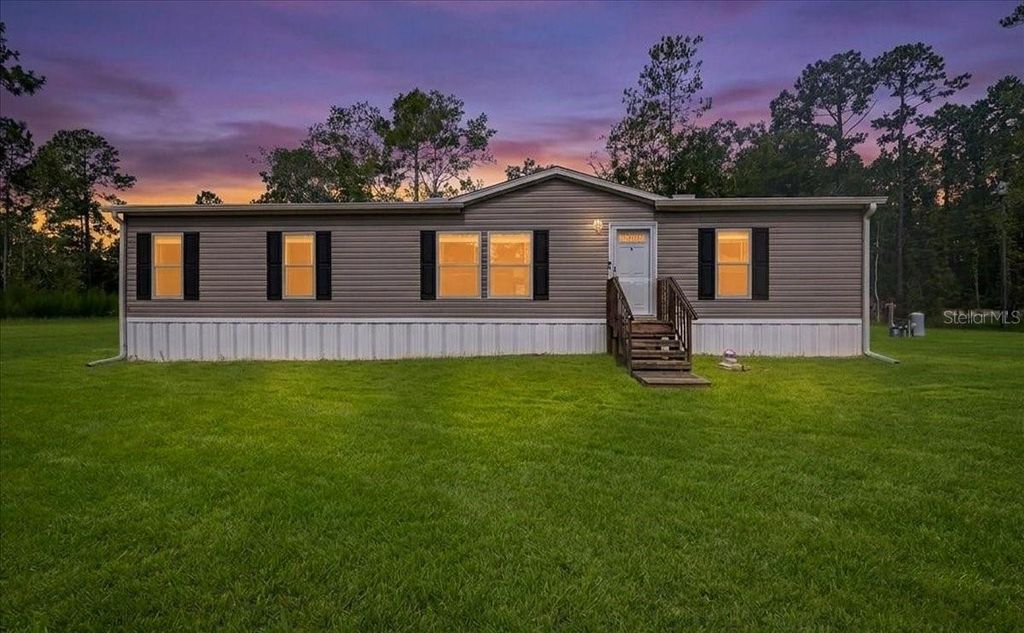 8500 E HIGHWAY 318, Citra, FL 32113