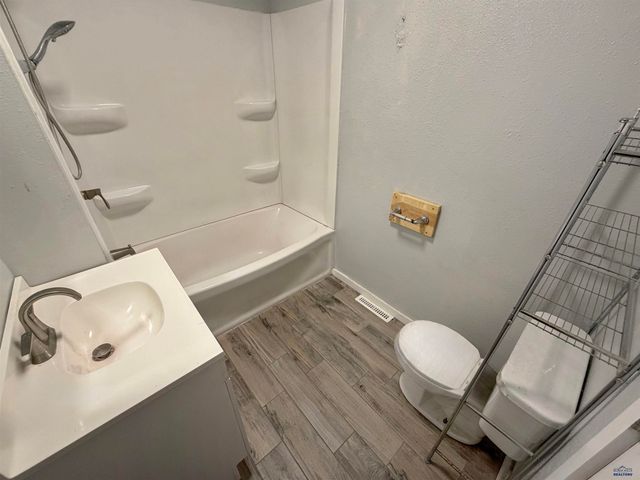 4852 BONNIE LN, Rapid City, SD 57703