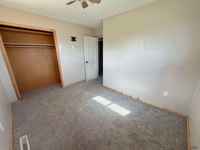 4852 BONNIE LN, Rapid City, SD 57703
