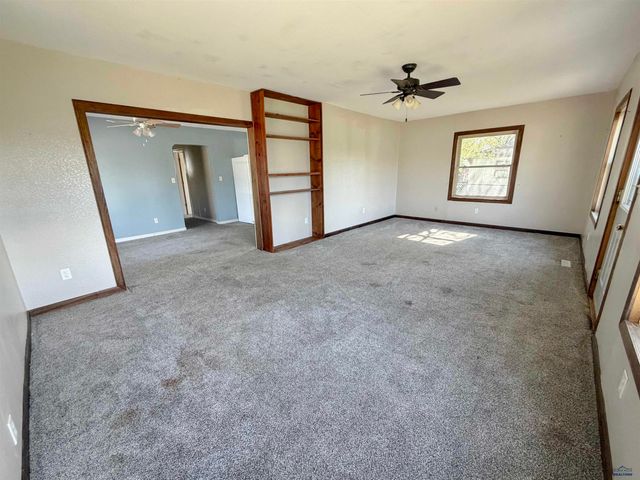 4852 BONNIE LN, Rapid City, SD 57703