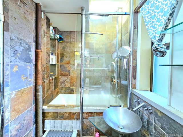 3281 Hull Avenue Unit 18, Bronx, NY 10467