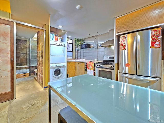 3281 Hull Avenue Unit 18, Bronx, NY 10467