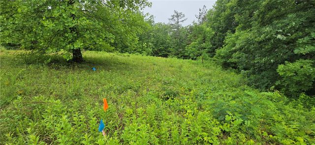 001 Lenore B Lane, Mountain Rest, SC 29664