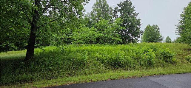 001 Lenore B Lane, Mountain Rest, SC 29664