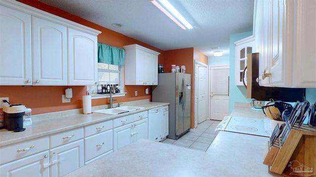 2511 Argle Rd, Cantonment, FL 32533