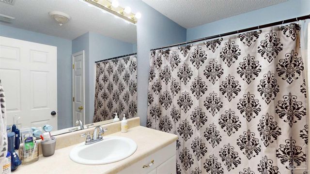 2511 Argle Rd, Cantonment, FL 32533