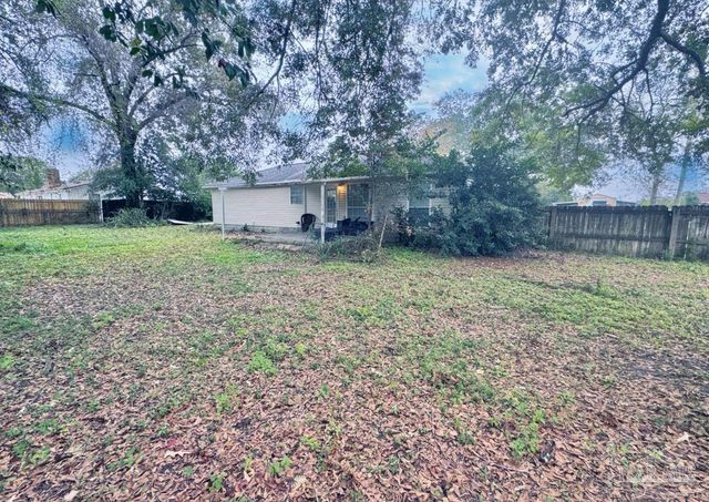 2511 Argle Rd, Cantonment, FL 32533