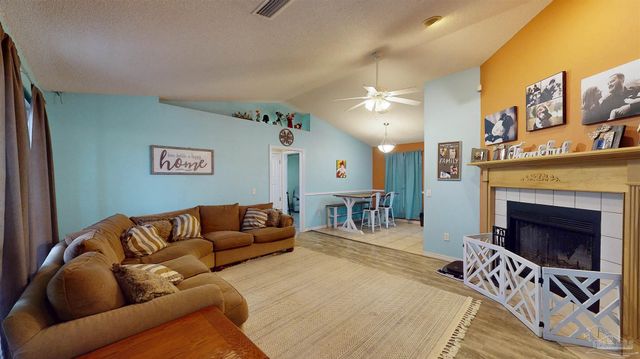 2511 Argle Rd, Cantonment, FL 32533