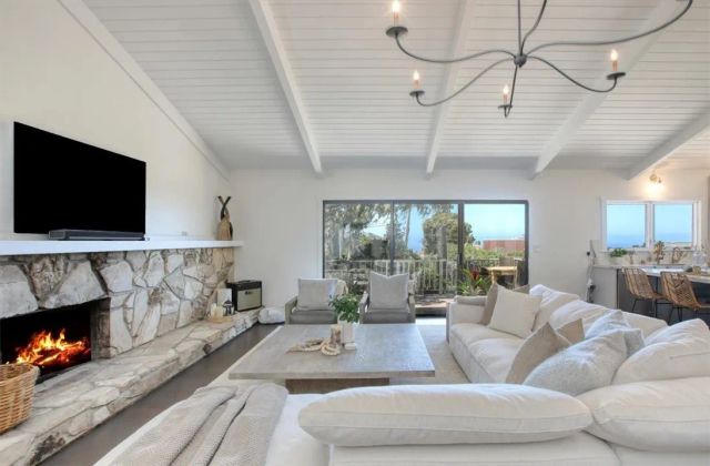 2103 Benson Avenue, Cambria, CA 93428