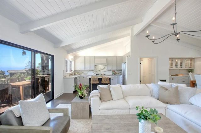 2103 Benson Avenue, Cambria, CA 93428