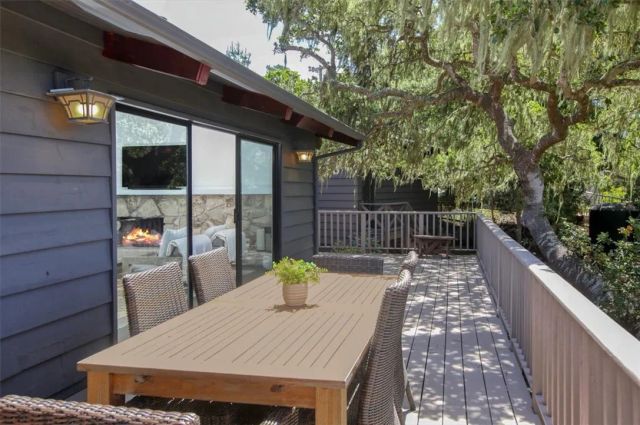 2103 Benson Avenue, Cambria, CA 93428