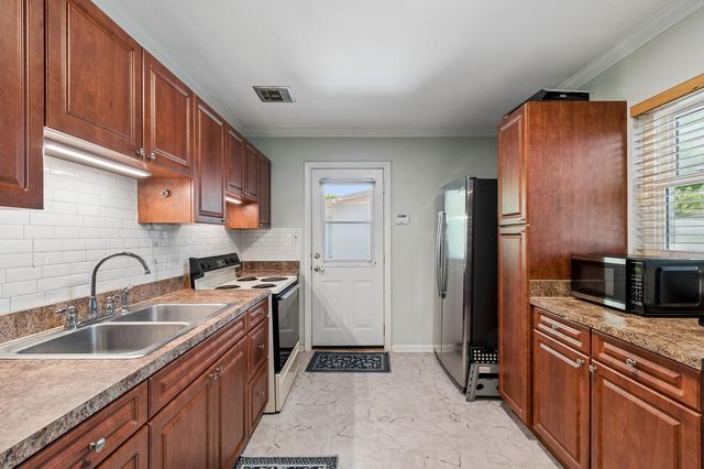 4519 S COOPER PLACE, Tampa, FL 33611