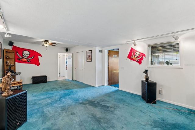 4519 S COOPER PLACE, Tampa, FL 33611