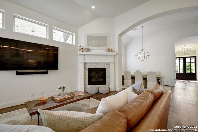 7019 CANTERA MANOR BLVD, San Antonio, TX 78255