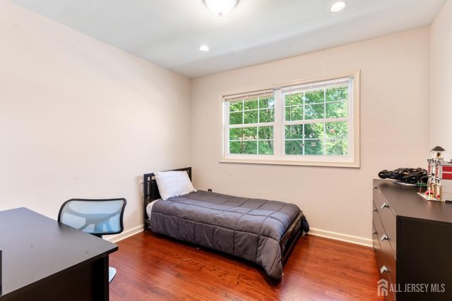 184 Fern Road, East Brunswick, NJ 08816