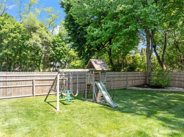 184 Fern Road, East Brunswick, NJ 08816