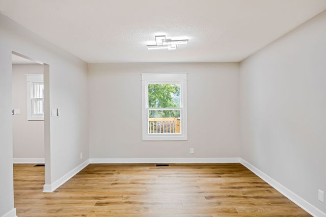 9128 Woodmayr Drive, Norwalk, IA 50211