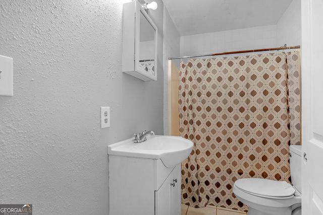 4240 White Tail Way, Blackshear, GA 31516