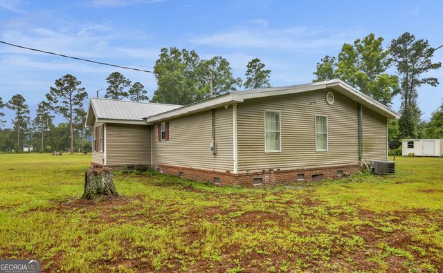 4240 White Tail Way, Blackshear, GA 31516