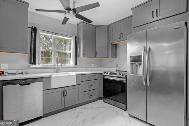 4240 White Tail Way, Blackshear, GA 31516