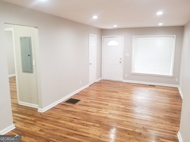 2467 Calvin Avenue, East Point, GA 30344