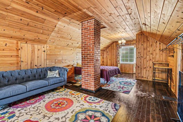 8765 Grove Avenue, Oronoko Twp, MI 49103