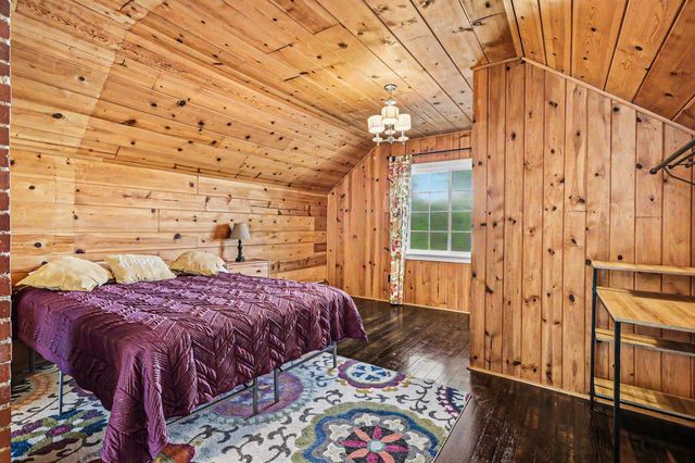 8765 Grove Avenue, Oronoko Twp, MI 49103