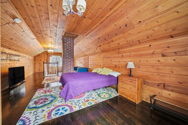 8765 Grove Avenue, Oronoko Twp, MI 49103