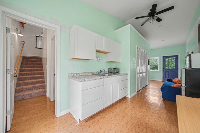 8765 Grove Avenue, Oronoko Twp, MI 49103