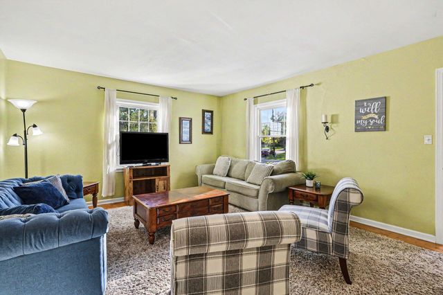 8765 Grove Avenue, Oronoko Twp, MI 49103