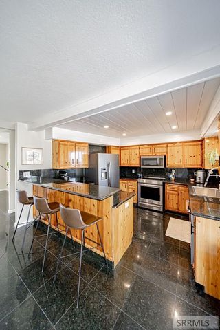 5530 Marbrisa Lane, Idaho Falls, ID 83406