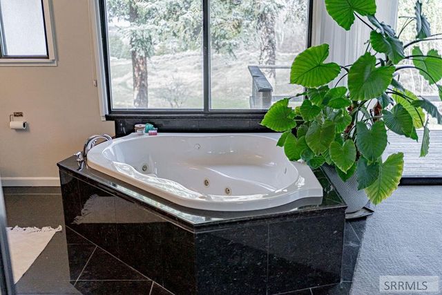 5530 Marbrisa Lane, Idaho Falls, ID 83406