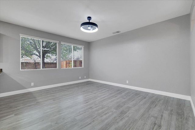 931 Tiburon Way, Plumas Lake, CA 95961