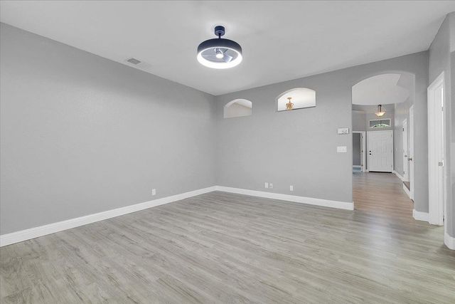 931 Tiburon Way, Plumas Lake, CA 95961