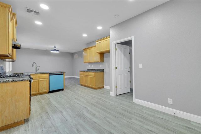 931 Tiburon Way, Plumas Lake, CA 95961