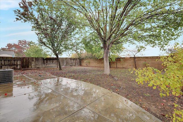 931 Tiburon Way, Plumas Lake, CA 95961