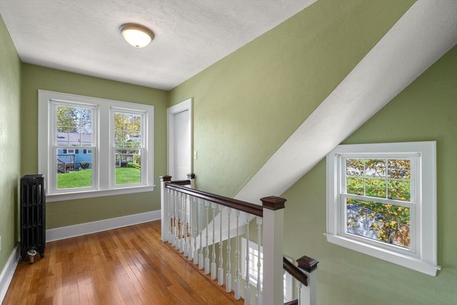 40 Chatanika Ave, Worcester, MA 01602