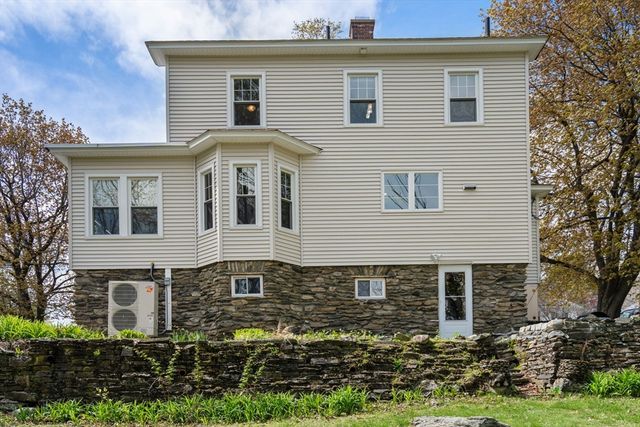 40 Chatanika Ave, Worcester, MA 01602