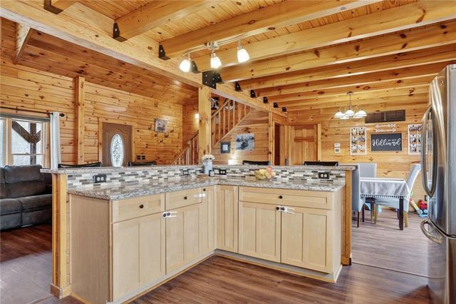 3799 Indiana Road, Pomona, KS 66076