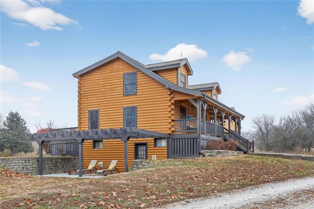 3799 Indiana Road, Pomona, KS 66076