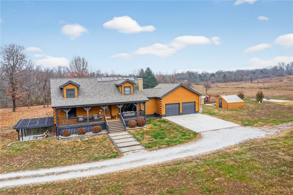 3799 Indiana Road, Pomona, KS 66076