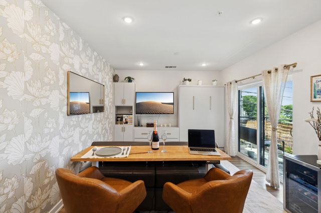 4802 S Congress Ave 215, Austin, TX 78745